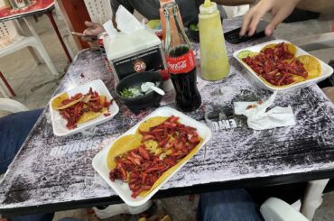 Authentic tacos (I’m currently eating) after a night clubbing, I love my country.