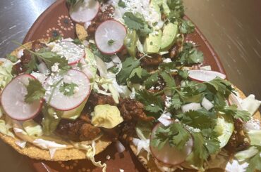 Tostadas de Tinga de pollo