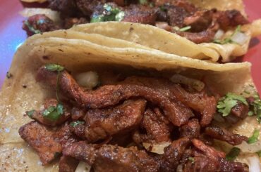 Tacos De Adobada