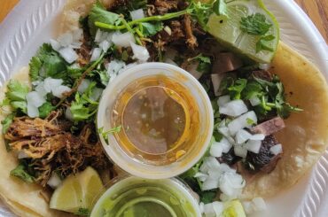 Food truck found in my rural farm town...they have lengua. Unicorns are real and I am so happy.