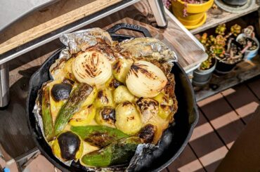 There's something magical about a pan full of roasted veggies