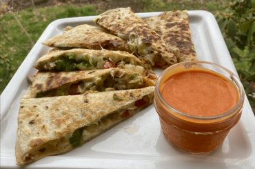 [Home made] Smooth salsa made with Fresno Chiles, onion, garlic, salt, tiny bit of white sugar and white vinegar.