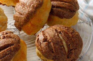 Conchas - Mexican sweet bread
