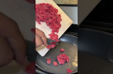 How To Make The Perfect Keto Chili Con Carne In Just 30 Minutes