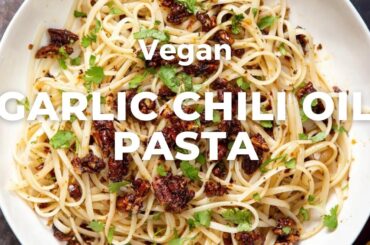 VEGAN GARLIC CHILI OIL PASTA WITH SMOKY PECANS | Vegan Richa Recipes