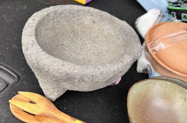 Anyway to tell if this js this real from the pic? Wife just picked it up, used.