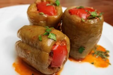 Stuffed peppers Turkish style / Dolma Recipe Real Turkish Style from housewife /Turkish Dolma Recipe