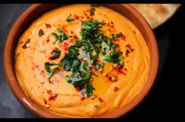 HOW TO MAKE ROASTED RED PEPPER HUMMUS AT HOME || Easy Hummus Recipe || Homemade Hummus || #DIFK