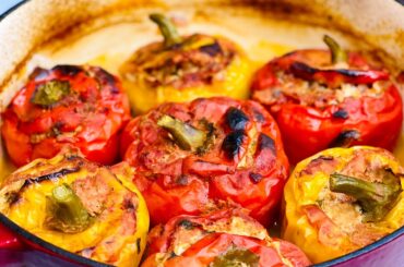 Easy Stuffed Peppers Recipe with few ingredients, traditional romanian recipe