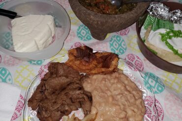 Carne asada y chicharon