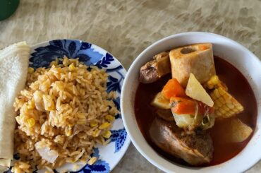 Caldo de res rojo, before and after