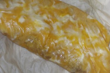 Is the cheese supposed to cover the entire shell? I've only gotten this twice and they did it both times.