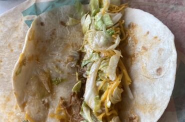 35 minute wait for the shredded beef soft taco