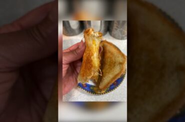 Homemade Chili, Grilled Cheese And Tamales Texas Style | Hearty Flavor #howto #shortsvideo