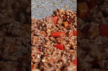 Chili Con Carne, A Delicious Mexican Dish! #recipes #shorts