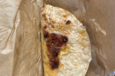 Grilled cheese dipping taco
