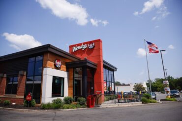 Wendy's vs Taco Bell: The Late-Night Wars Are On