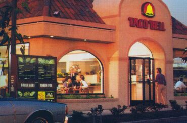 Taco Bell, circa 1987. Photo courtesy of Dinosaur Dracula on Facebook