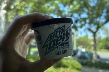 I tried the Baja Blast Gelato.