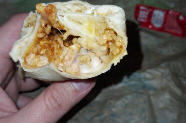 Chicken Enchilada Burrito is banging for $2. No way in hell I'm doing the Rolled Chicken Tacos but this is a steal