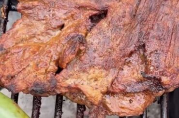 what cut of meat is this? i’m a butcher but i can’t for the life of me determine what this grilling cut is. is it just butterflied inside skirt?