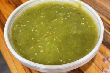 Recipe for tomatillo hot sauce?