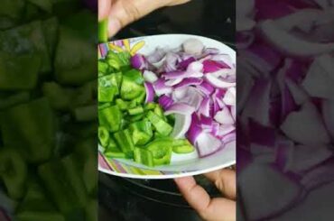 Chicken Chili with a Twist (for Those Who Want Something Different) By HKK.