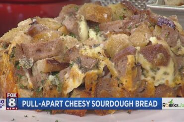 Cheesy Sourdough Pull Apart Bread & Amish Country Chili