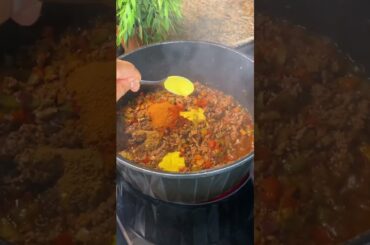 How to Make the Best Homemade Chili: A Step-by-Step Guide #shorts