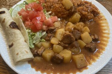 Chili Colorado con Arroz