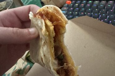 Crunchy taco + cheesy roll up I’d give it a 6/10