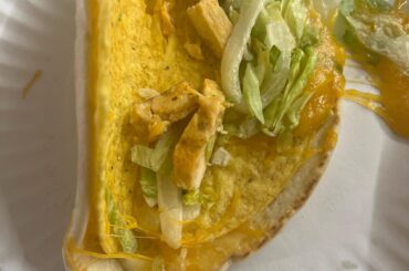 Cheesy Gordita Crunch w/ Chicken