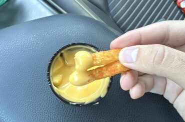 Vegan nacho cheese sauce