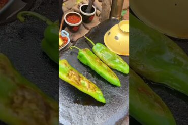 Chinese Burger Slate Grilled Green Peppers