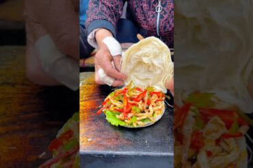 Chinese Burger Stir-fried shredded pork with chili pepper