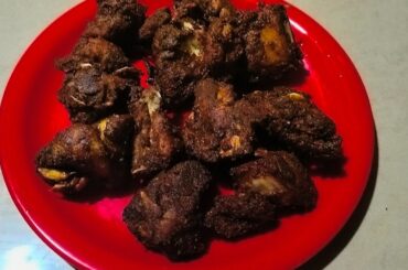 Pepper Garlic Chicken Kabab//quick recipe//Chicken Kabab//Tulu Recipe//Mallika Kitchen And Vlogs