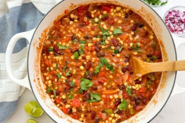 Basic 3-Bean Vegetarian Chili Recipe
