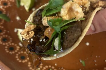 Tacos de Bistec Encebollado