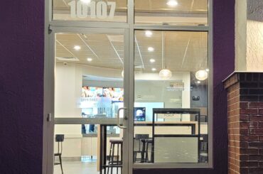 This Taco Bell was closed for months for remodeling. Now it's completely bland inside.