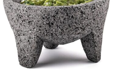 Planning to buy a molcajete for my mom for Christmas. She’s been wanting one for YEARS. Is this a good one?