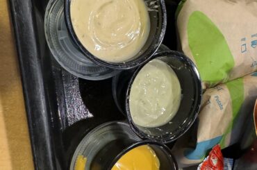Sauces no where near full.
