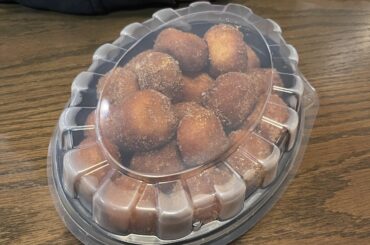 Local TB gave me 20 Cinnabon Delights instead of 12