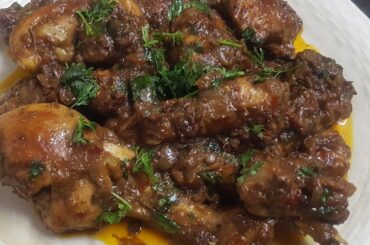 Masaledar kali Mirch Chicken Recipe Easy Black pepper chicken gravy#viral #foodies