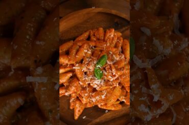 Rosted Red Pepper Pasta #shorts