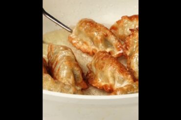 Chili Dumplings: Simply Delicious #shorts