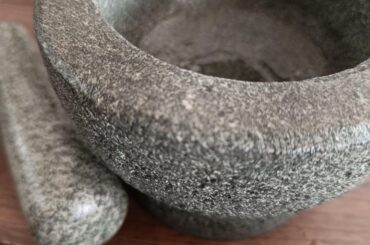Is this molcajete real?
