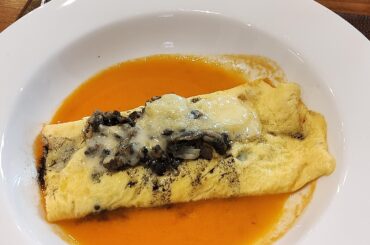 Omelet con huitlacoche @ El Cardenal, CDMX