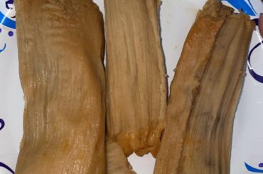 My first time making tamales, what do y’all think??? The ones on sides are pork, the one in the middle is just masa.