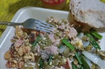 Webito con jamon y picadillo
