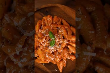 Roasted Red Pepper Pasta #shorts #recipes #vegan #vegetarian